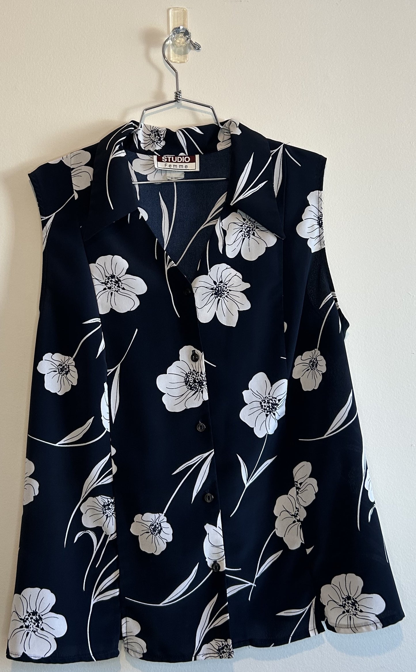 Top STUDIO Taille/Size -L