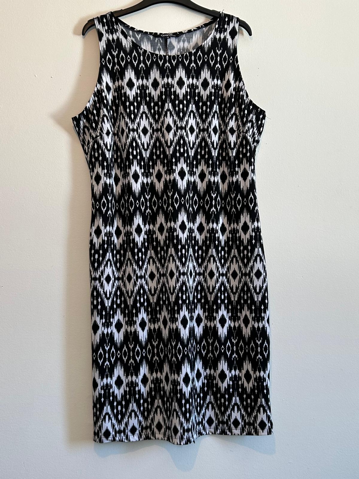 Robe GEORGE Taille/Size -XL