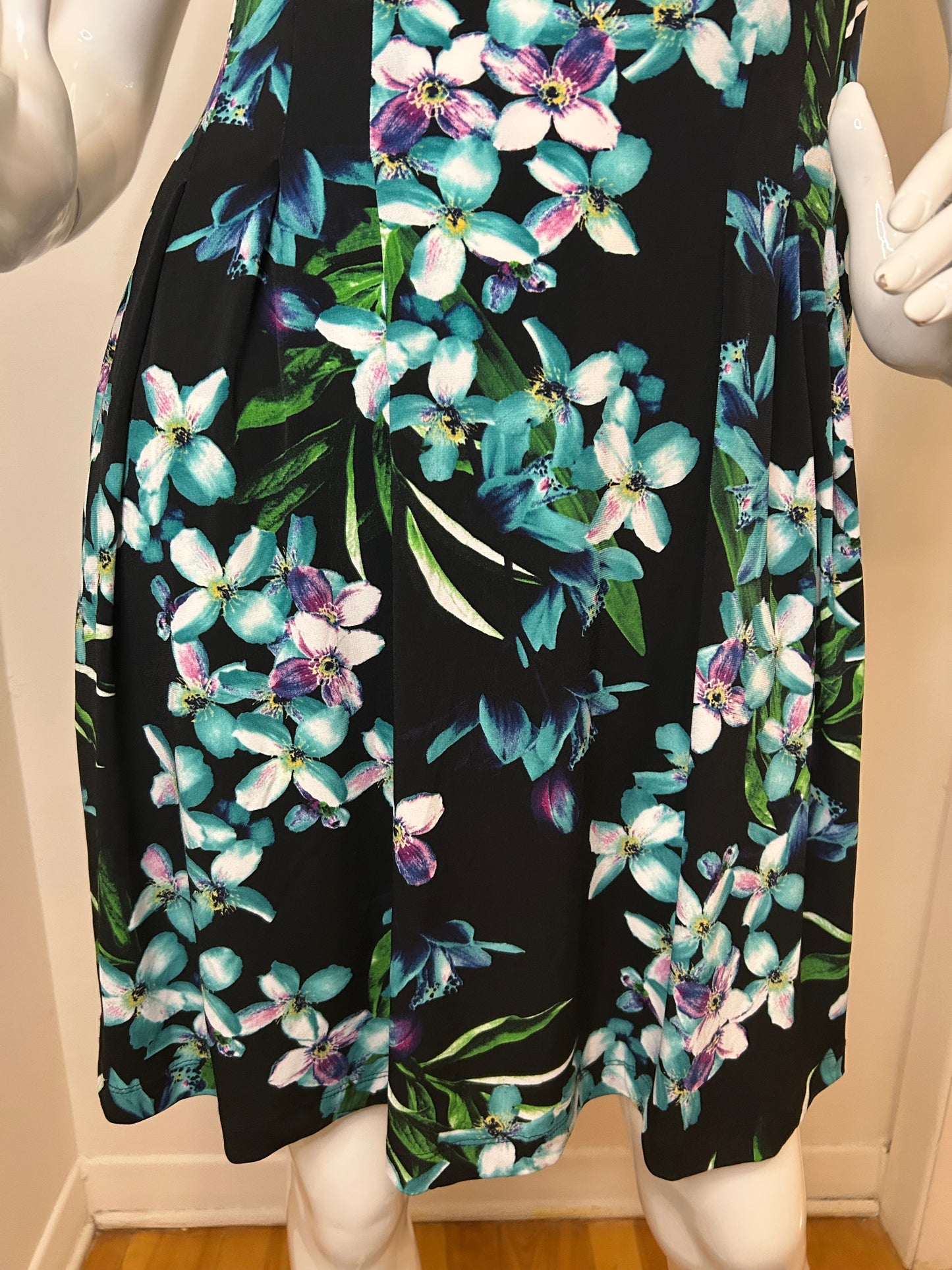 Robe LAURA Taille Size- S