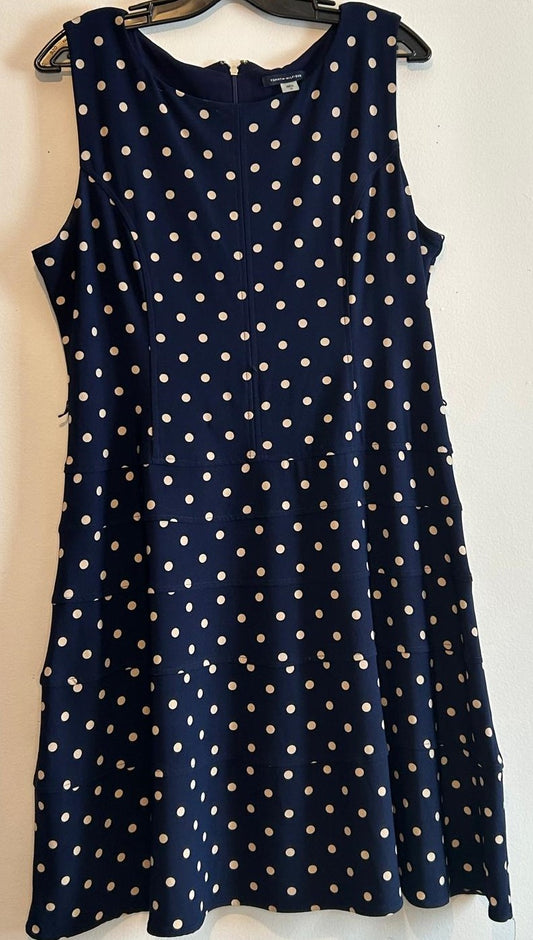 Robe TOMMY HILFIGER Taille/Size - L