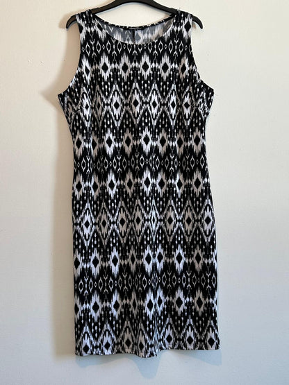 Robe GEORGE Taille/Size -XL