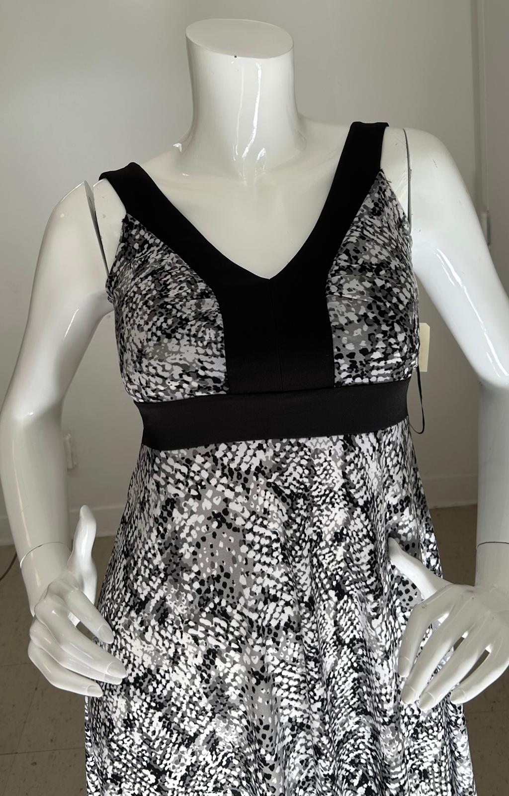 Robe INC Taille/Size -S